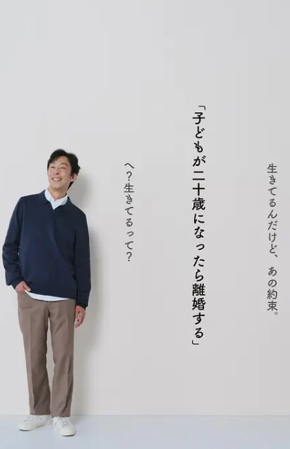 真实小青年开房3P露脸，白嫩反差妹子，手握一根屌，屄洞还被一根屌抽插，画面好淫乱 - JAVDAY